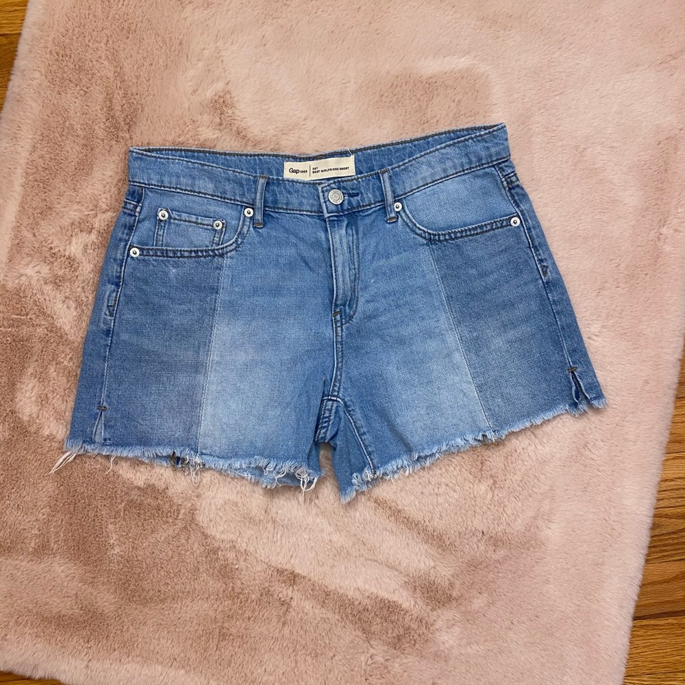 Gap Shorts